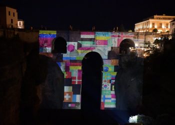 RONDA CELEBRA EL DÍA DEL TURISMO CON LA PROYECCIÓN DE UN AUDIOVISUAL SOBRE EL PUENTE NUEVO
