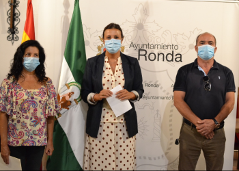 LA ALCALDESA ANUNCIA LAS CONTRATACIONES EN RONDA DEL PLAN AIRE DE LA JUNTA DE ANDALUCÍA