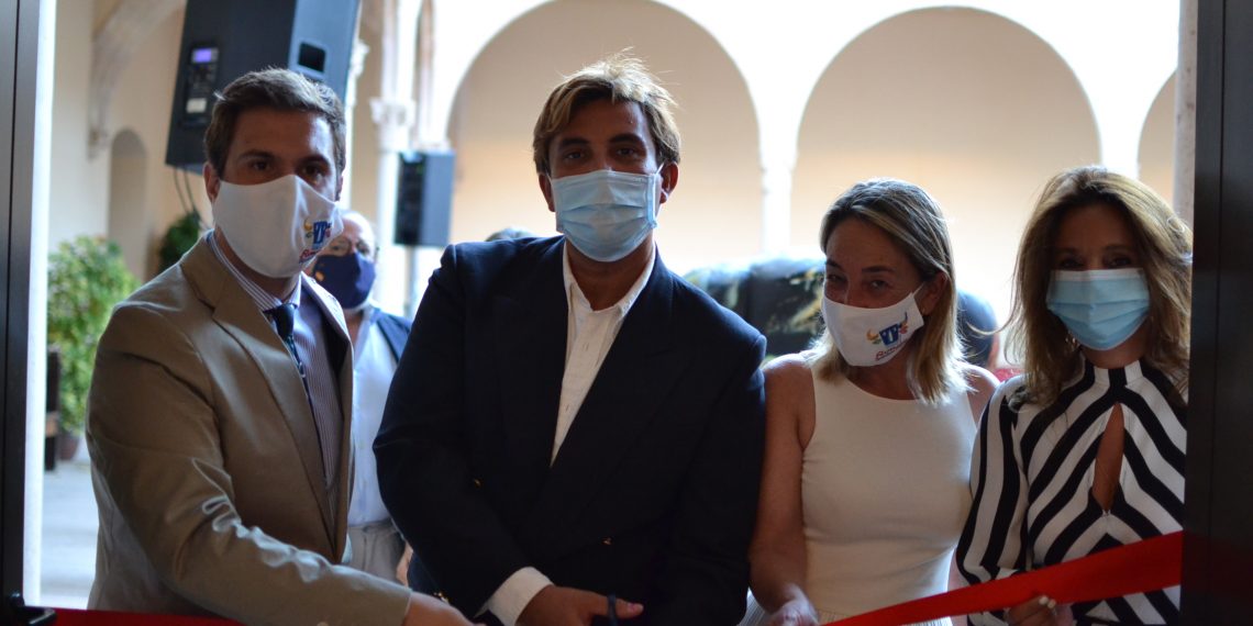 LA DELEGACIÓN DE CULTURA INAUGURA LA EXPOSICIÓN DE BALCRIS