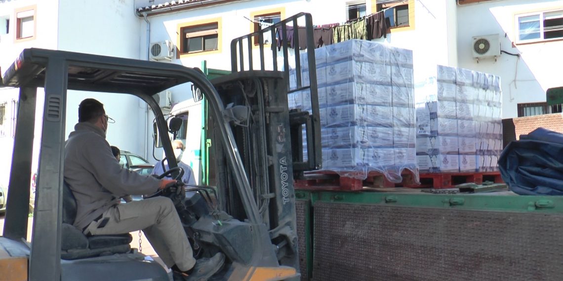 RONDA RECIBE 26 TONELADAS DE ALIMENTOS DE LA UNIÓN EUROPEA PARA LOS REPARTOS DE CRUZ ROJA Y EL AYUNTAMIENTO