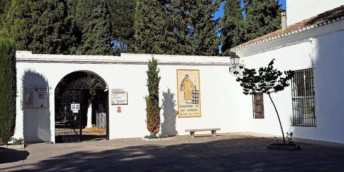 SOLIARSA REFORZARÁ LA LIMPIEZA DEL CEMENTERIO CON LABORES ESPECÍFICAS DE DESINFECCIÓN DURANTE EL PUENTE