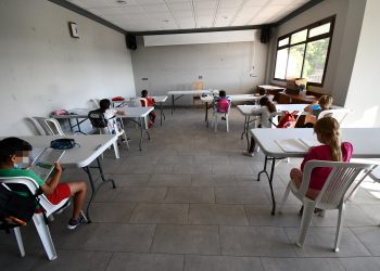 FARAJÁN INICIA CLASES EXTRAESCOLARES GRATUITAS PARA SUS VECINOS