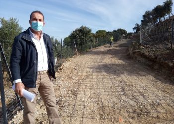 EL AYUNTAMIENTO Y LA JUNTA INVIERTEN CASI 400.000 EUROS EN ARREGLOS DE CAMINOS RURALES DURANTE ESTE AÑO 2020