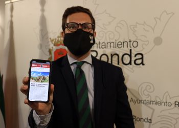 LA REVISTA ‘HOLA’ PROMOCIONA LA CIUDAD EN UN REPORTAJE DONDE DESTACA SU OFERTA DE TURISMO ACTIVO Y DE AVENTURA