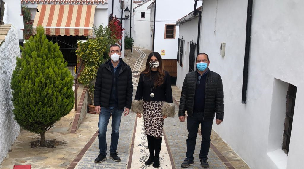 La Junta colabora con el Ayuntamiento de Benalauría para proteger a sus vecinos del COVID
