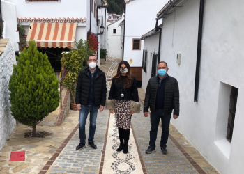 La Junta colabora con el Ayuntamiento de Benalauría para proteger a sus vecinos del COVID