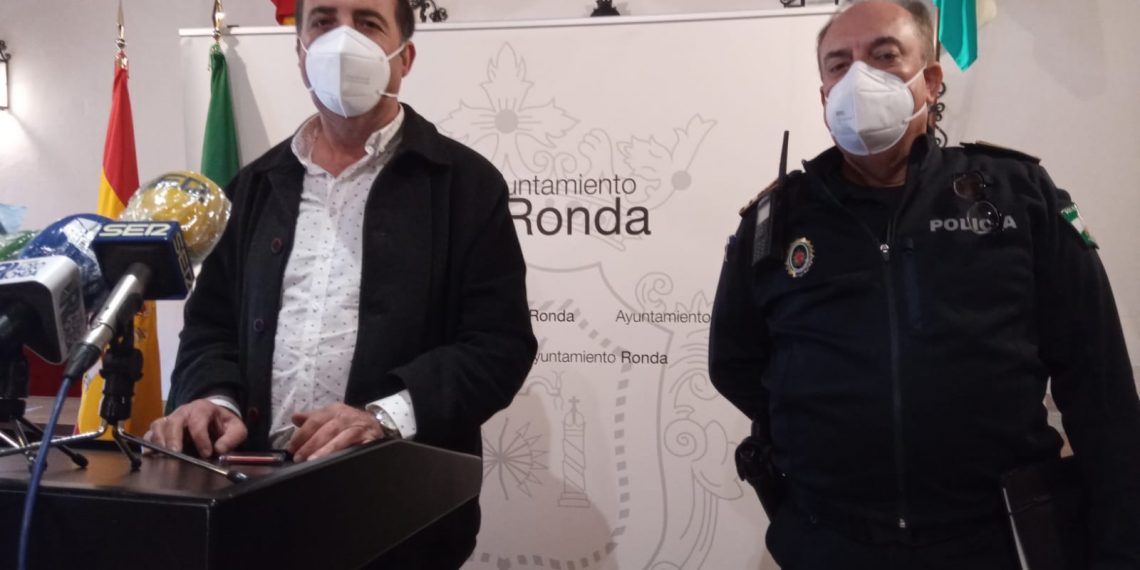 EL DELEGADO DE SEGURIDAD ANUNCIA EL DISPOSITIVO DE CARA A LAS NAVIDADES