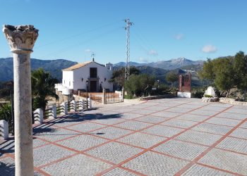 ALPANDEIRE ACONDICIONÓ EL EXTERIOR DEL CENTRO DE FRAY LEOPOLDO