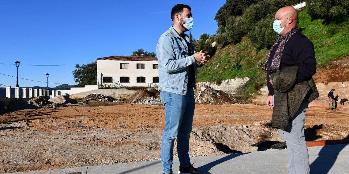 JUBRIQUE CREA UNA PISTA POLIDEPORTIVA EN SU FUTURO PARQUE DE OCIO