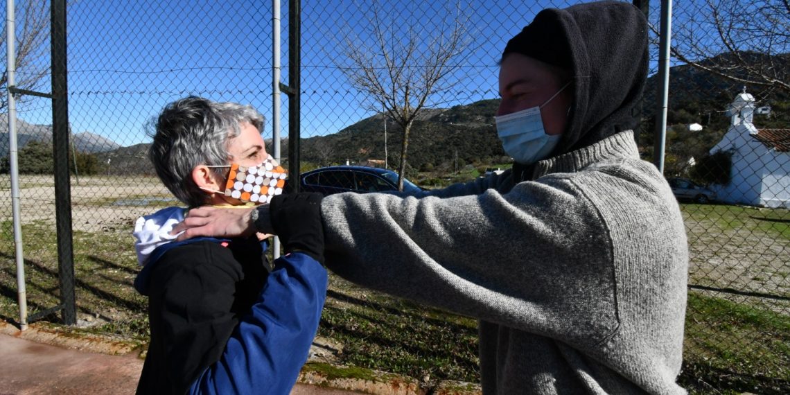 SIETE PILAS ACOGIÓ CON ÉXITO UN TALLER DE DEFENSA PERSONAL FEMENINA