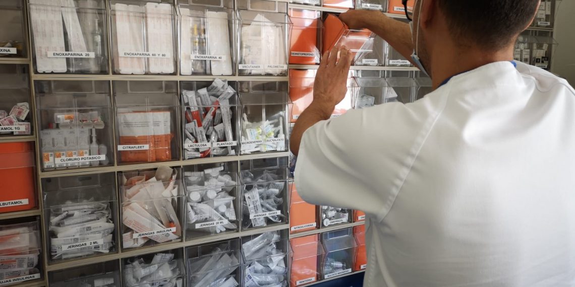 Bajan en más de cien los casos activos de Covid aunque Salud notifica una nueva muerte