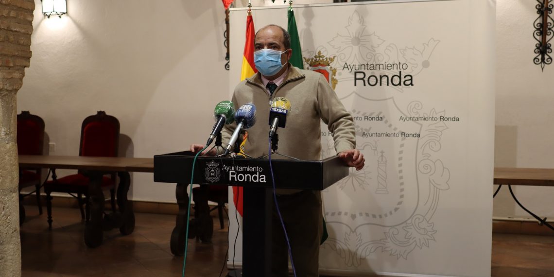 LA OFICINA CREADA POR EL AYUNTAMIENTO Y APYMER TRAMITA MÁS DE 100 SUBVENCIONES PARA EMPRESARIOS Y AUTÓNOMOS