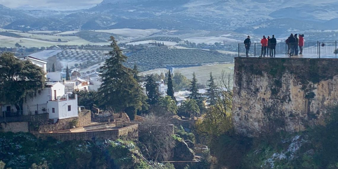 LA ALCALDESA APELA A LA RESPONSABILIDAD CIUDADANA ANTE EL IMPORTANTE AUMENTO DE CONTAGIOS POR COVID EN LA SERRANÍA