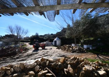 BENADALID PONE EN MARCHA DOS PROYECTOS DEL PFEA