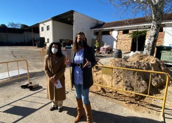 El Ayuntamiento invierte más de 100.000 euros en los nuevos aseos y vestuarios para los trabajadores de la empresa pública de limpieza