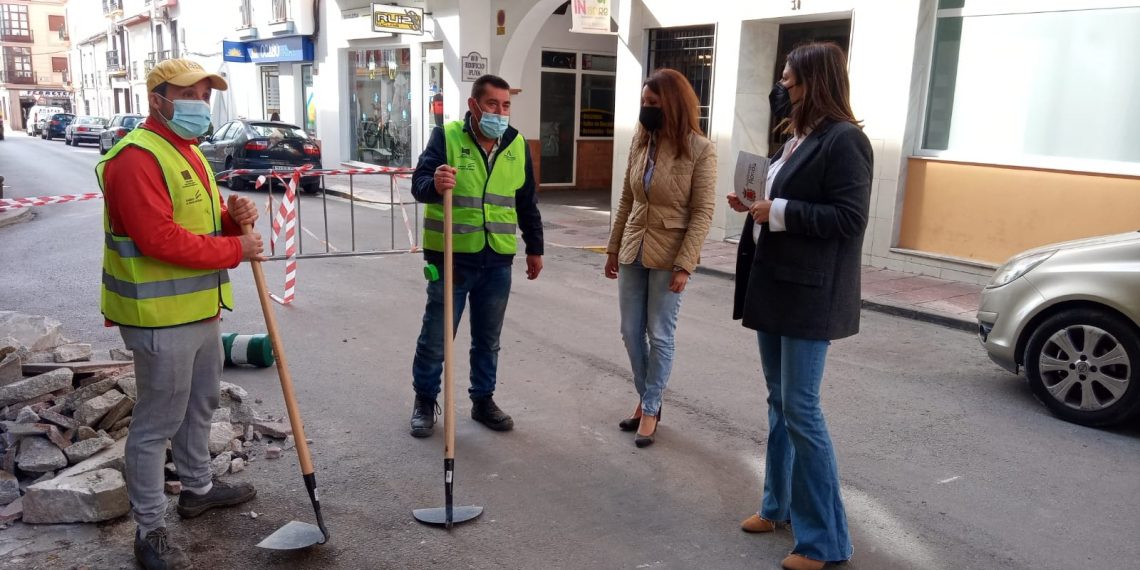 Comienzan las obras incluidas en los planes AEPSA 2020 que invertirán más de 500.000 euros en arreglo de acerados y caminos rurales