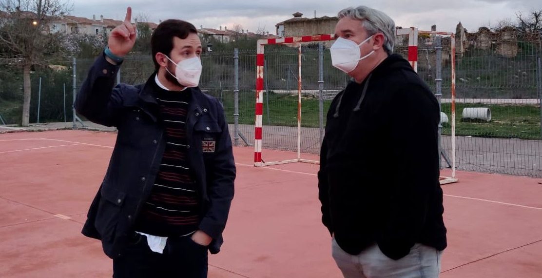 La delegación de Participación Ciudadana sigue con las reuniones vecinales y visita la barriada de El Arenal para conocer sus necesidades