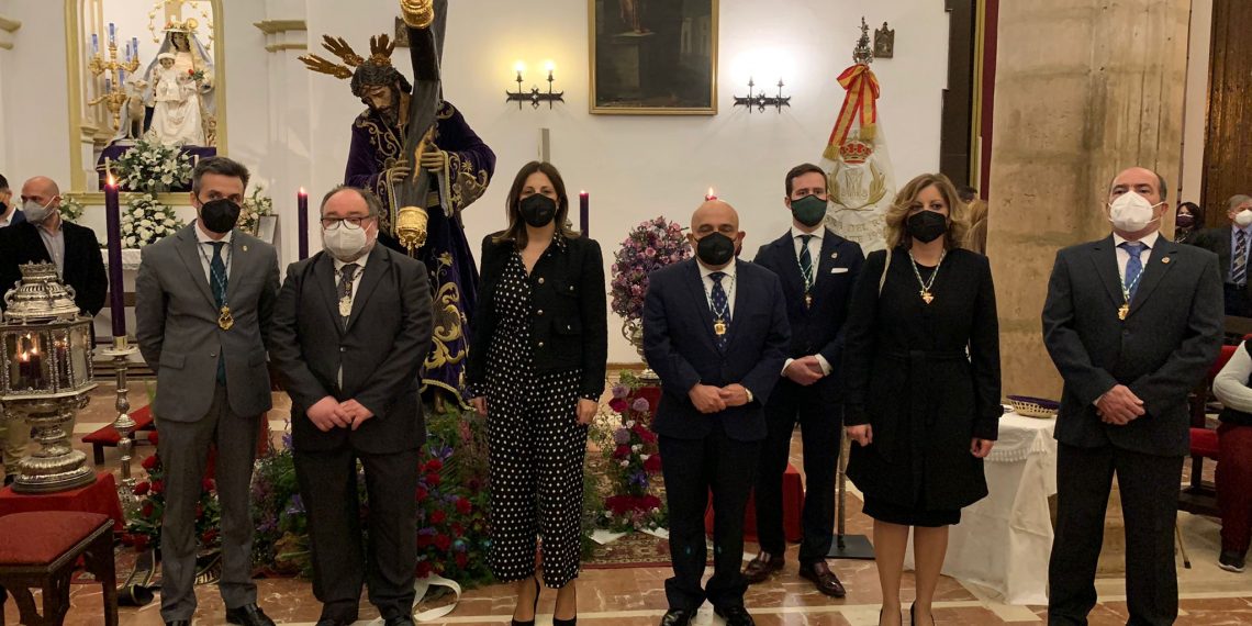 Fervor y devoción en un Jueves Santo con los actos penitencias de las hermandades de Vera+Cruz, Ecce-Homo y Padre Jesús (Incluye galería fotográfica)
