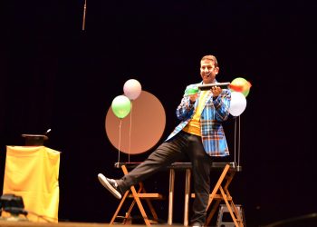 Fran ‘Qué’ pone en escena ‘El mago que susurraba a las lechugas’