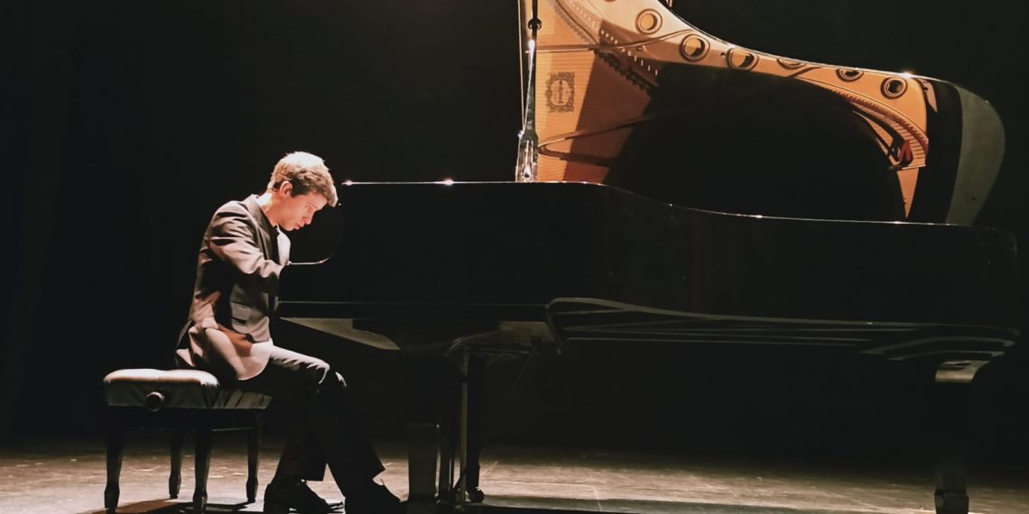 El pianista rondeño Martín Guerrero Peña ofrece un recital en el Vicente Espinel