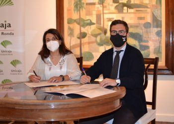 Turismo de Ronda y el Museo Joaquín Peinado firman un convenio por el que se incluye este espacio en el bono turístico