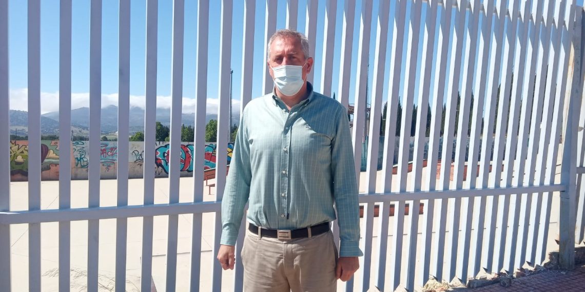 La delegación de Deportes anuncia mejoras en las pistas de petanca y el arreglo de la valla perimetral del skate park de la ciudad