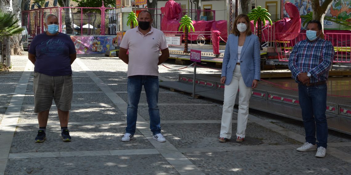 El Ayuntamiento apoya a los feriantes rondeños con la instalación de atracciones infantiles en el barrio de San Francisco