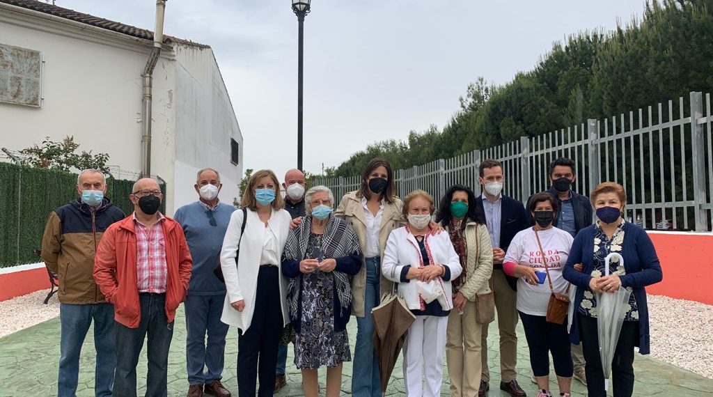 El Ayuntamiento apertura el nuevo vial trasero de la barriada de la Harinera respondiendo a una demanda histórica de los vecinos de la zona