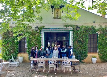 Agencias del País Vasco, Navarra y Sevilla visitan Ronda para preparar el próximo viaje del nieto de Ernest Hemingway