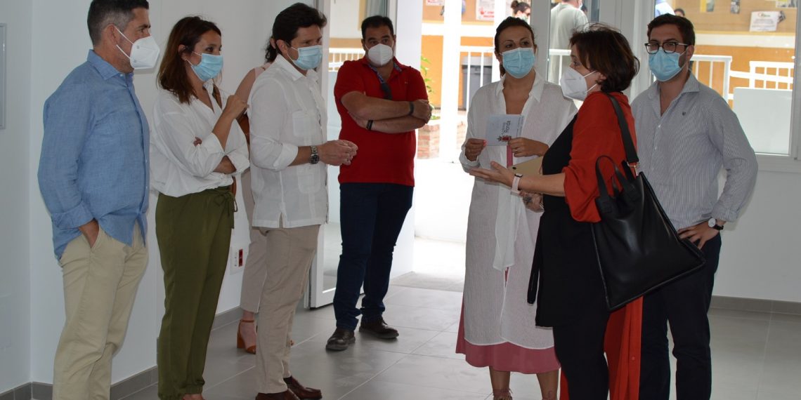 El Ayuntamiento finaliza las obras de la nueva biblioteca y conserjería del IES ‘Rodríguez Delgado’