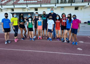 El delegado de Deportes felicita a los atletas rondeños que han participado en el Campeonato de Atletismo Máster con grandes resultados