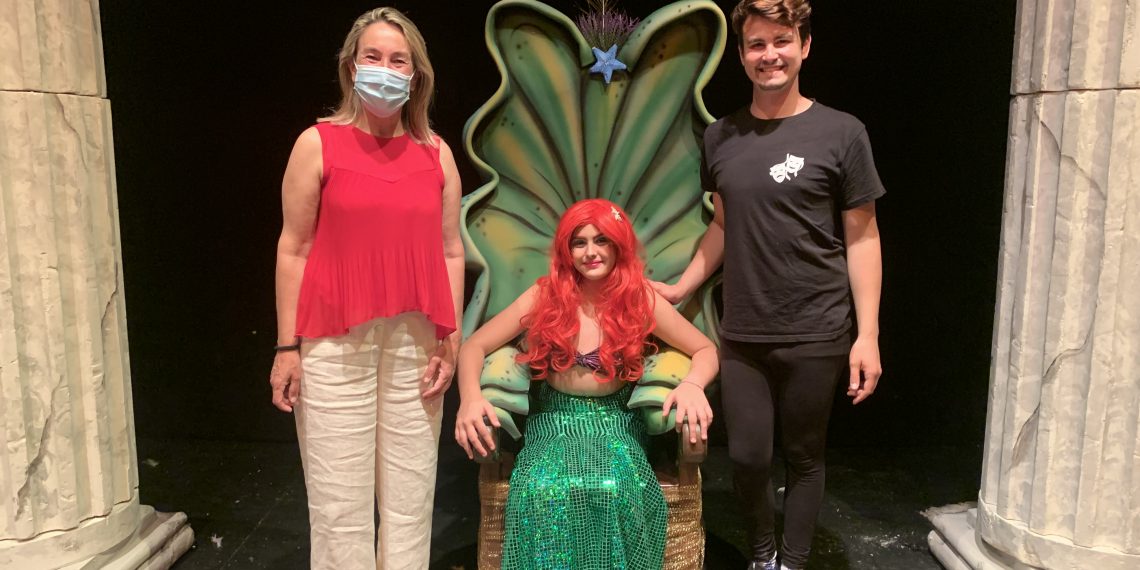 ÉXITO EN EL ESTRENO DE LA “LA SIRENITA” CON EL TEATRO INFANTIL DE ENTRE BAMBALINAS.