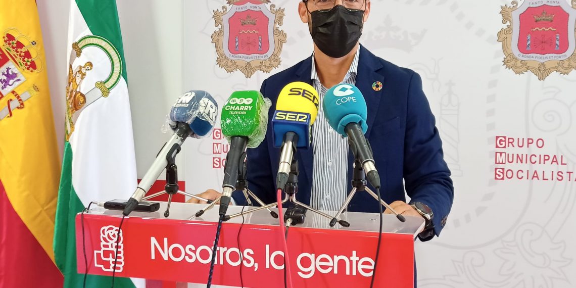 El PSOE denuncia el despido de una trabajadora de Turismo de Ronda