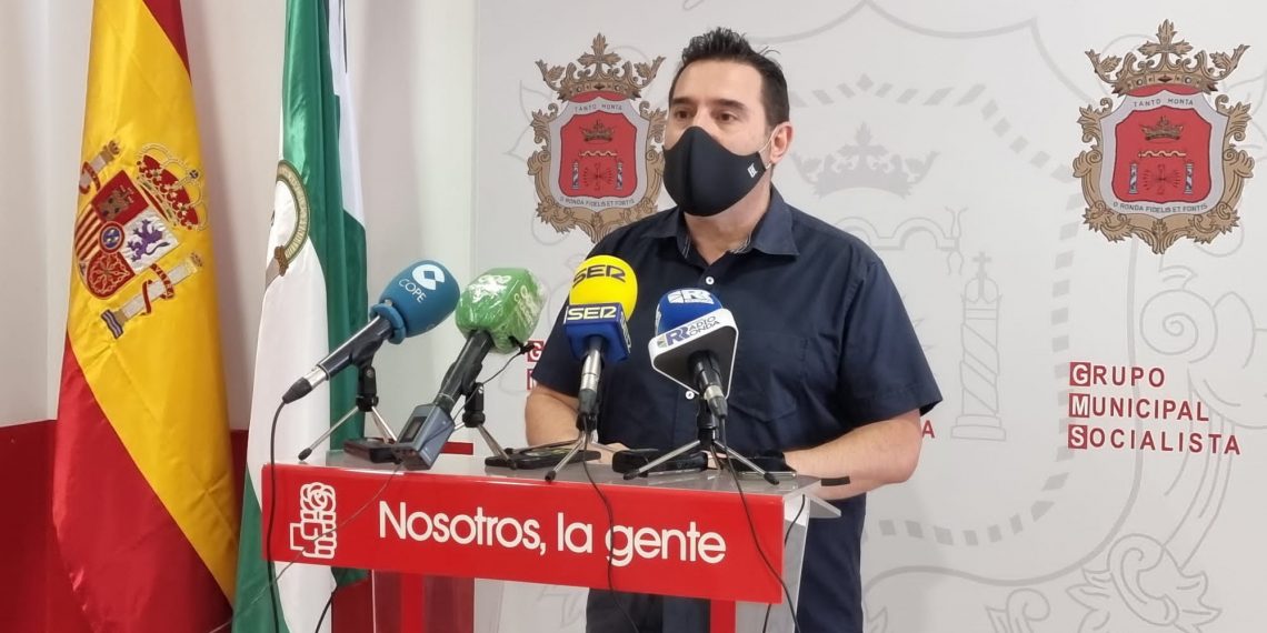 El PSOE critica las medidas de ayuda a comercios y autónomos del ayuntamiento al considerarlas insuficientes
