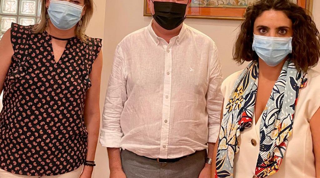 Isabel Aguilera se incorpora al grupo de trabajo de Juan Espadas para preparar el 14º Congreso del PSOE andaluz