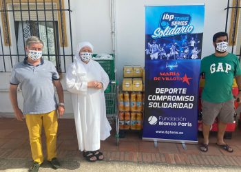 Donan alimentos por valor de 500 euros a las Hermanitas de los Pobres