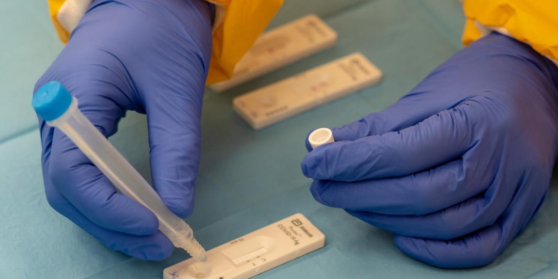 Sigue la tendencia descendente de la quinta ola de Covid en la Serranía