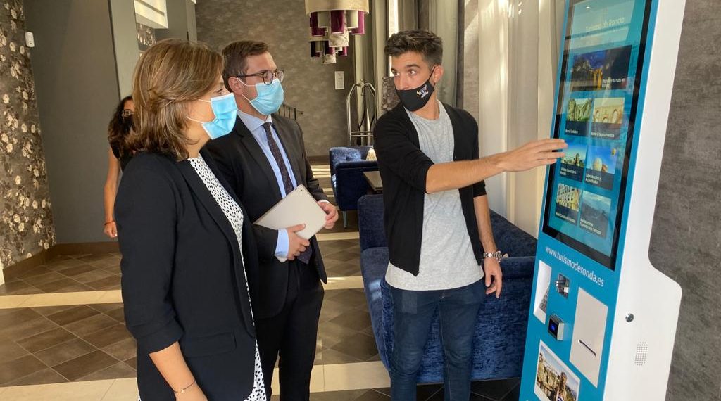Ronda pone en marcha ‘ticketpoints’ en espacios turísticos y establecimientos para mejorar y ampliar la experiencia de los visitantes