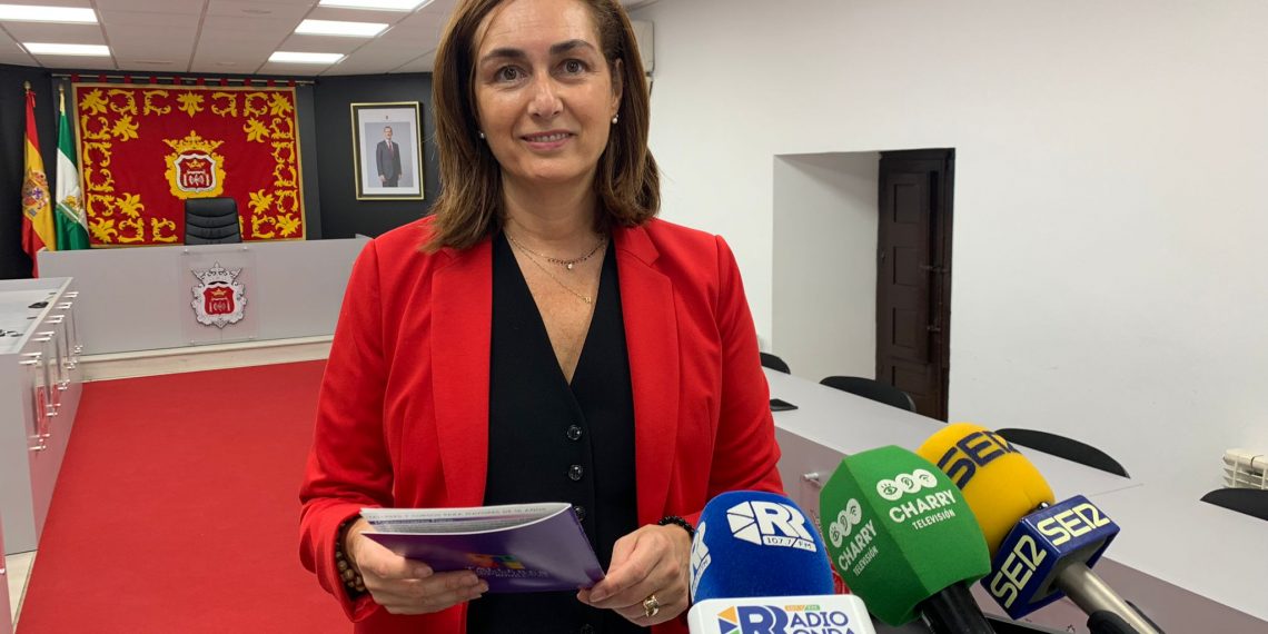 El Ayuntamiento recupera las actividades por el Día del Mayor y organiza un espectáculo de flamenco y una obra de teatro para celebrarlo