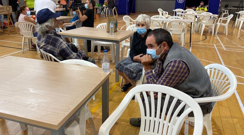 El Ayuntamiento reactiva el dispositivo de atención a personas evacuadas por el incendio en Sierra Bermeja