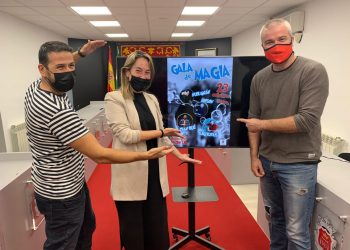 La delegación de Cultura presenta la gala que reunirá este sábado 23 a los magos Luigi Ludus, Fran Qué, Anuel y Áreson