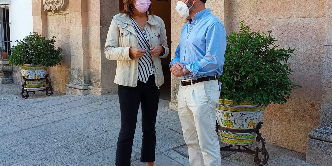 El Partido Popular defiende las medidas fiscales y la rebaja de impuestos del Gobierno de la Junta de Andalucía