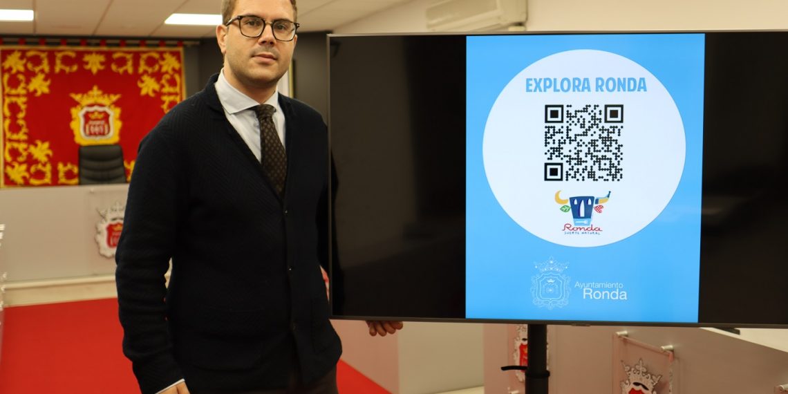 Turismo de Ronda inicia la segunda fase de expansión de la digitalización de la oferta local con códigos QR en los apartamentos turísticos
