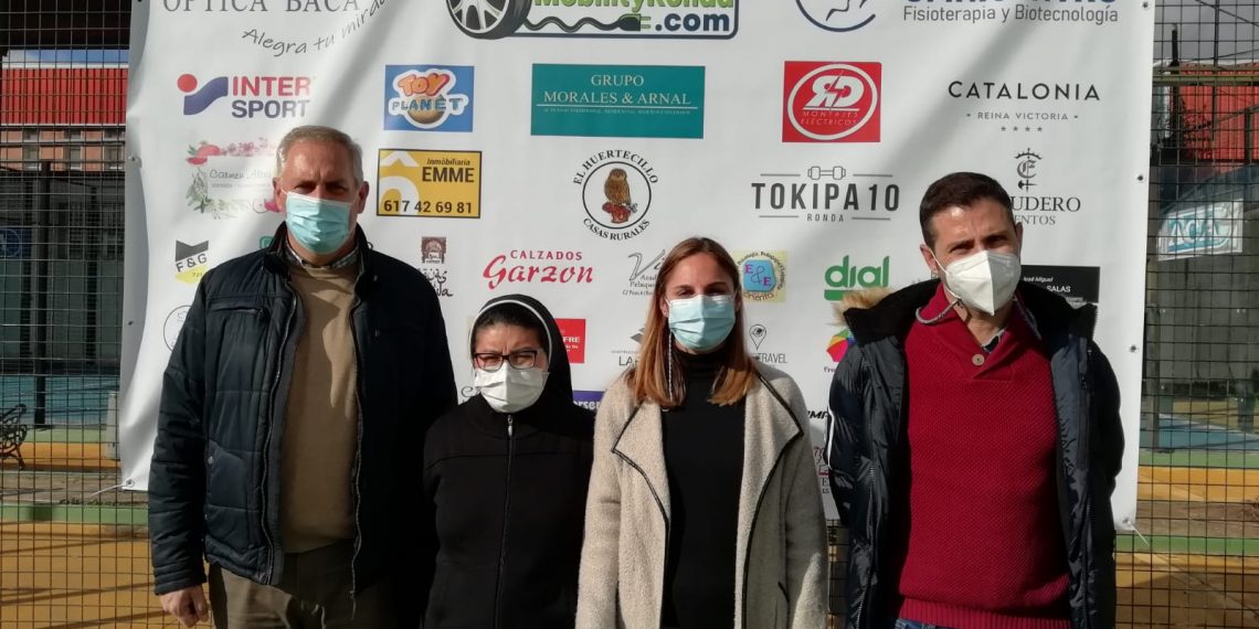 El Ayuntamiento colabora en el I torneo solidario de pádel ‘C.R. La Inmaculada y San José de la Montaña’ que se celebrará del 17 al 19 de diciembre