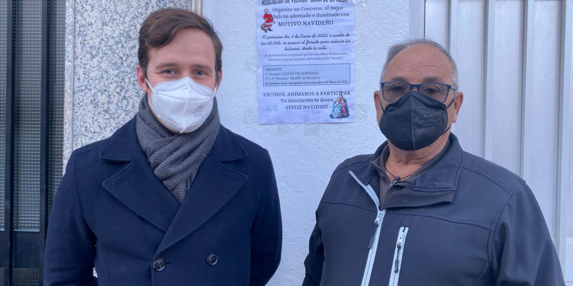 La barriada de la Harinera volverá a premiar a los balcones mejor engalanados e iluminados con motivos navideños