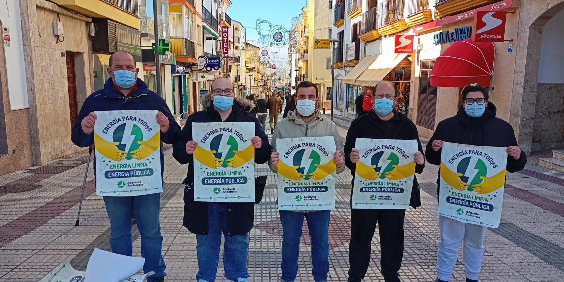 Adelante Andalucía presenta en Ronda una campaña ciudadana contra el precio abusivo de la de la luz