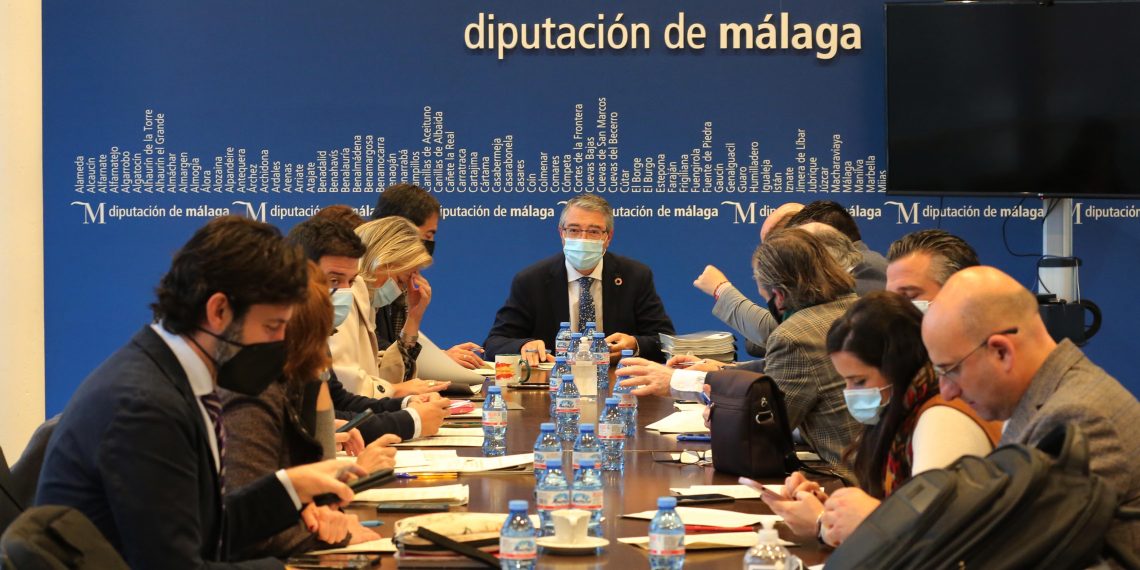 La Diputación aprueba proyectos de obras en seis municipios de la Serranía de Ronda por 360.000 euros