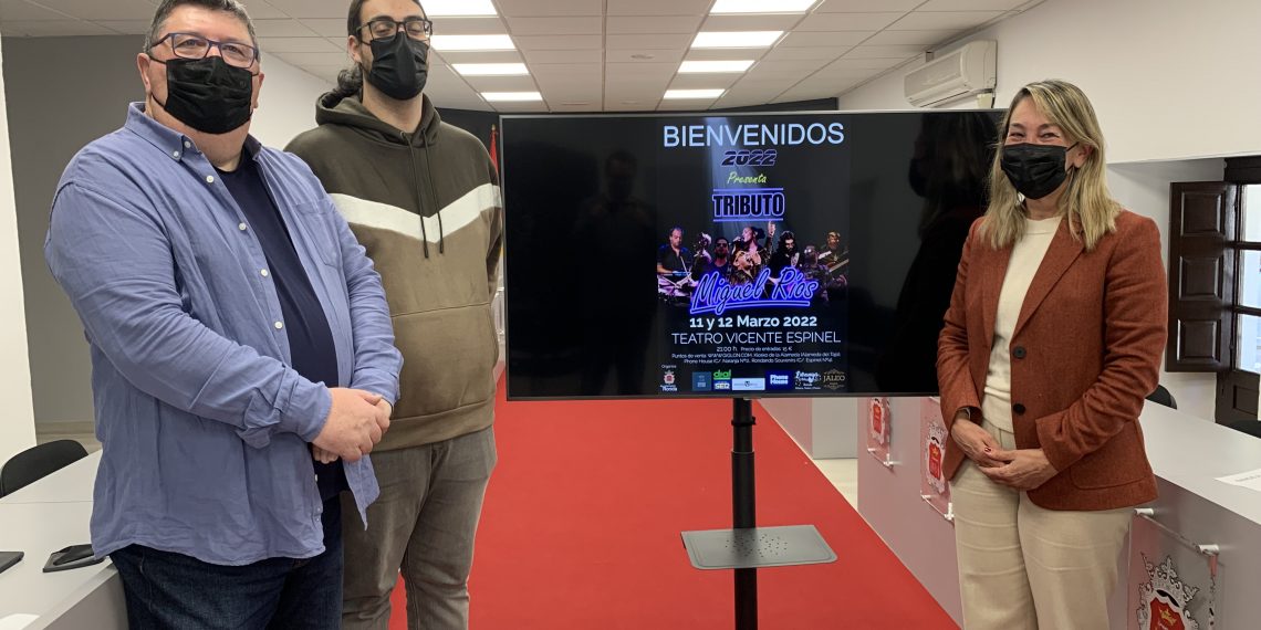 La delegación de Cultura presenta ‘Bienvenidos 2022, tributo a Miguel Ríos’, un homenaje a la mítica gira del cantante granadino