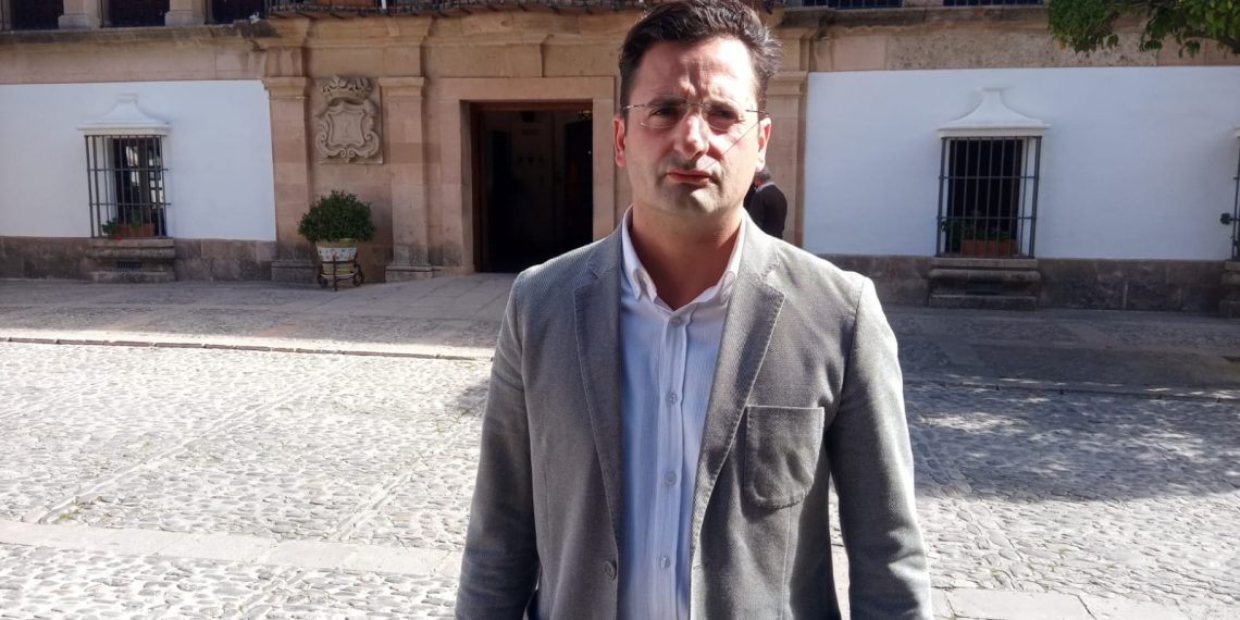 El PSOE insiste en que la vigente ordenación urbanística no admite el proyecto de la nueva estación de autobuses