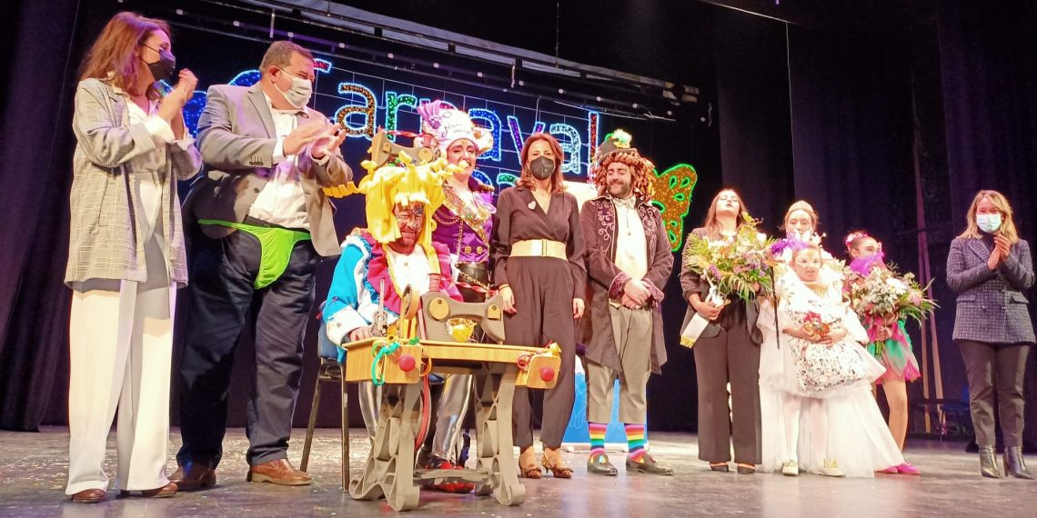 Elegancia, talento y sororidad en el pregón de Marta Pérez para abrir el Carnaval de Ronda 2022